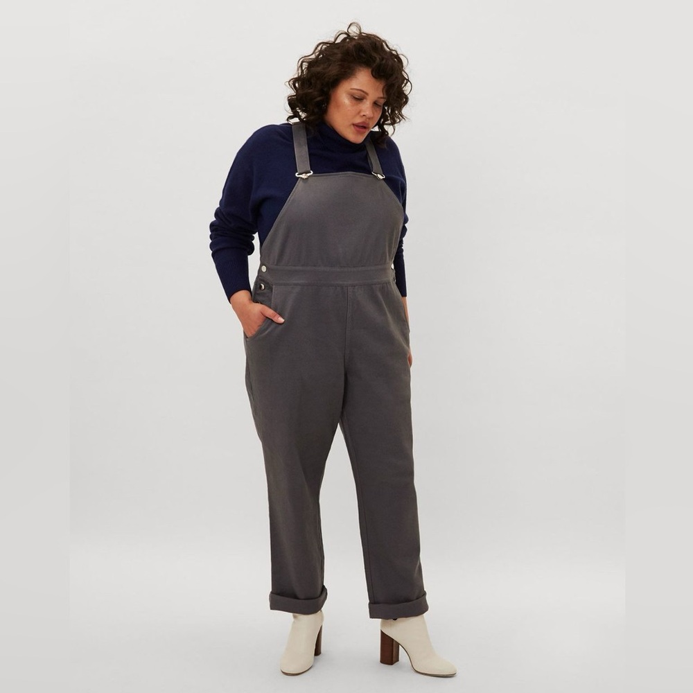 Universal Standard Danielle Brooks Overalls Size L
